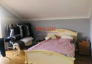 Дом 220м², 2-этажный, участок 8 сот.  