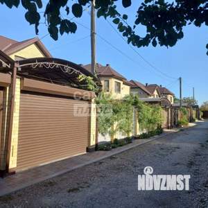 Дом 141м&sup2;, 2-этажный, участок 4 сот.  