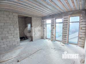 Коттедж 250м&sup2;, 2-этажный, участок 5 сот.  