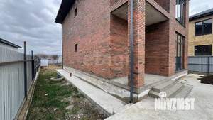 Дом 185м&sup2;, 2-этажный, участок 5 сот.  