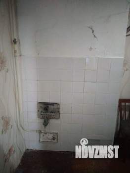 Дом 35м², 2-этажный, участок 4 сот.  