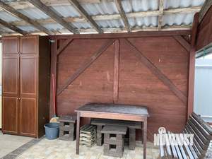 Дом 140м&sup2;, 2-этажный, участок 9 сот.  