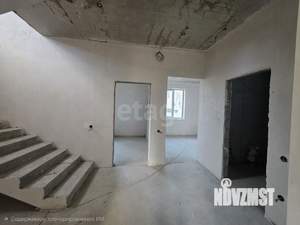 Дом 212м&sup2;, 2-этажный, участок 7 сот.  