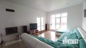 Дом 144м&sup2;, 2-этажный, участок 10 сот.  