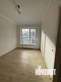 Дом 123м&sup2;, 2-этажный, участок 3 сот.  