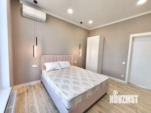 Дом 140м&sup2;, 2-этажный, участок 5 сот.  