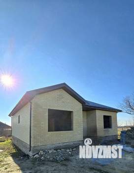 Дом 102м&sup2;, 2-этажный, участок 8 сот.  