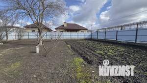 Дом 36м&sup2;, 2-этажный, участок 9 сот.  