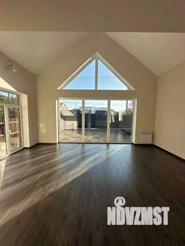 Дом 104м², 2-этажный, участок 4 сот.  