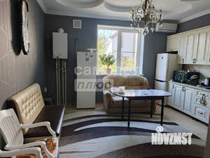 Дом 240м², 2-этажный, участок 5 сот.  