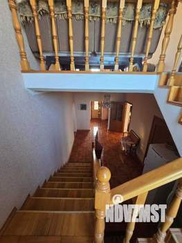 Дом 208м&sup2;, 2-этажный, участок 8 сот.  