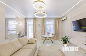 Дом 250м&sup2;, 2-этажный, участок 4 сот.  