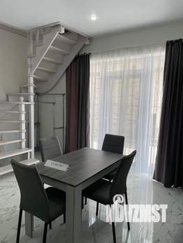 Дом 164м&sup2;, 2-этажный, участок 6 сот.  