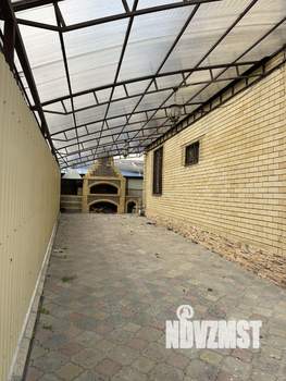 Дом 186м², 2-этажный, участок 4 сот.  