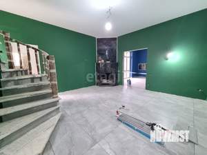 Дом 180м&sup2;, 2-этажный, участок 6 сот.  