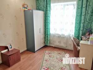 Дом 70м&sup2;, 2-этажный, участок 6 сот.  