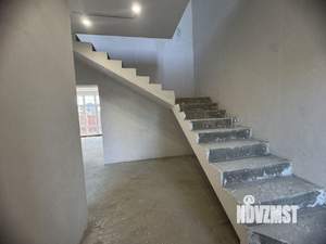 Дом 160м², 2-этажный, участок 5 сот.  