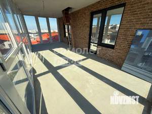 Коттедж 269м&sup2;, 2-этажный, участок 5 сот.  