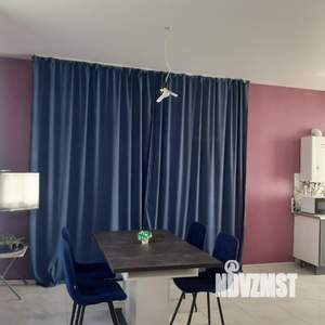 Дом 360м&sup2;, 2-этажный, участок 4 сот.  