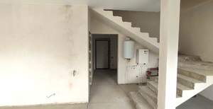 Дом 84м&sup2;, 2-этажный, участок 4 сот.  