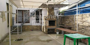 Дом 100м², 2-этажный, участок 2 сот.  