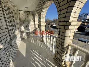 Дом 261м², 3-этажный, участок 3 сот.  