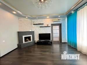 Дом 200м&sup2;, 2-этажный, участок 6 сот.  