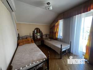 Дом 234м², 2-этажный, участок 11 сот.  