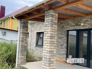 Дом 100м&sup2;, 2-этажный, участок 5 сот.  