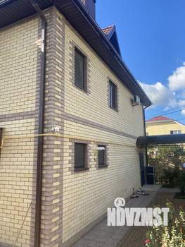 Коттедж 127м², 2-этажный, участок 5 сот.  