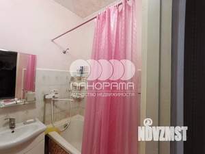 Дом 64м&sup2;, 2-этажный, участок 4 сот.  