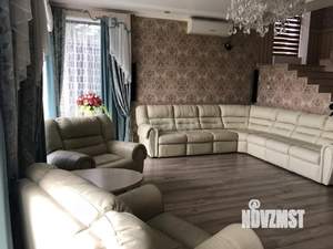 Дом 352м², 3-этажный, участок 5 сот.  