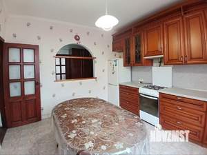 Дом 75м², 2-этажный, участок 3 сот.  
