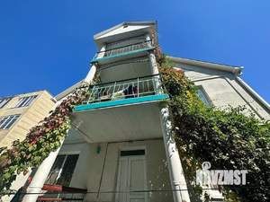 Дом 300м&sup2;, 2-этажный, участок 5 сот.  