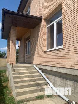 Дом 221м², 2-этажный, участок 5 сот.  