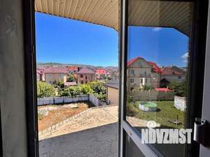 Дом 250м&sup2;, 3-этажный, участок 7 сот.  