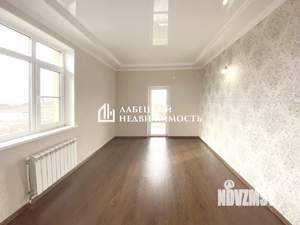 Дом 234м², 2-этажный, участок 10 сот.  