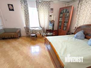 Дом 540м², 3-этажный, участок 8 сот.  