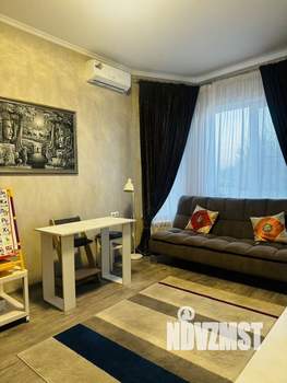 Дом 145м&sup2;, 2-этажный, участок 8 сот.  