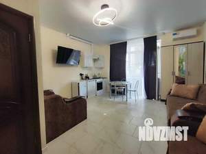 Дом 563м², 2-этажный, участок 8 сот.  