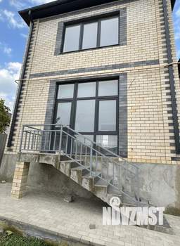 Дом 100м², 2-этажный, участок 3 сот.  