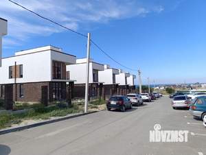 Дом 340м&sup2;, 3-этажный, участок 4 сот.  