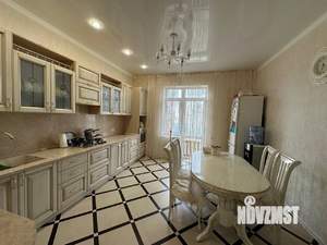 Дом 145м², 2-этажный, участок 5 сот.  