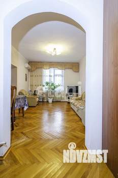 Дом 153м&sup2;, 2-этажный, участок 3 сот.  