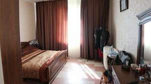 Дом 240м&sup2;, 2-этажный, участок 6 сот.  