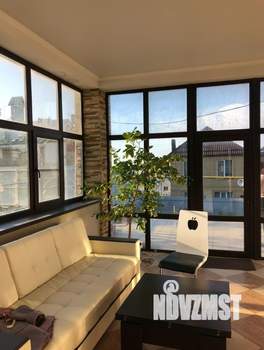 Дом 402м&sup2;, 2-этажный, участок 6 сот.  