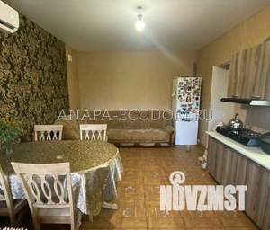 Дом 240м², 2-этажный, участок 6 сот.  