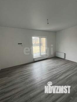 Дом 268м&sup2;, 2-этажный, участок 6 сот.  