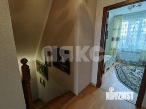 Дом 130м&sup2;, 2-этажный, участок 6 сот.  