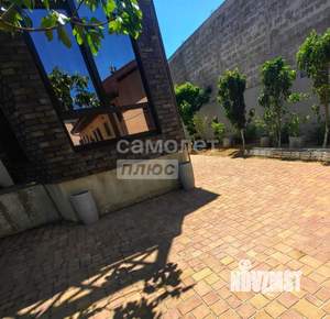 Дом 135м&sup2;, 2-этажный, участок 5 сот.  